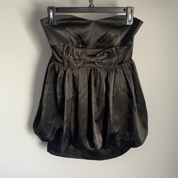 Miroa Dresses & Skirts - NWT Miroa Satin Black Ribbon Volumen Dress
